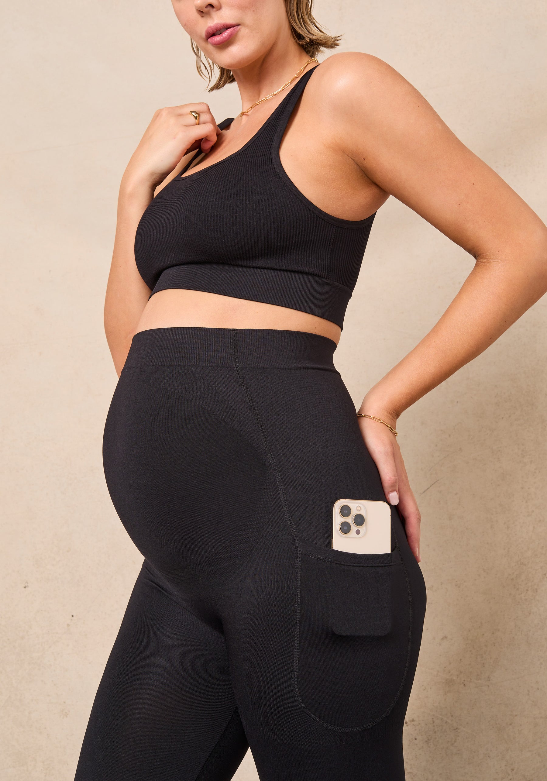 TNNZEET Maternity Leggings Over The Belly with Pockets, Black