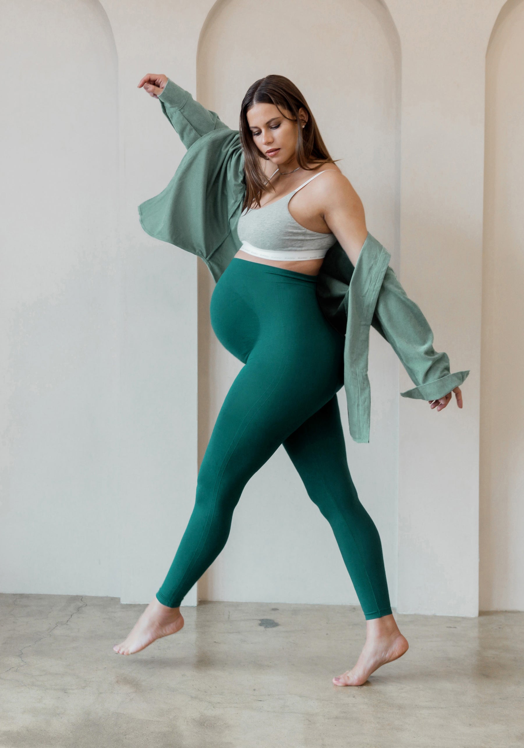BLANQI - Keepin' things cool, calm and collected in the Wire-Free Bust  Support Nursing Bra in Bone and the Highwaist Leggings in Black. You can't  go past a classic color combo!