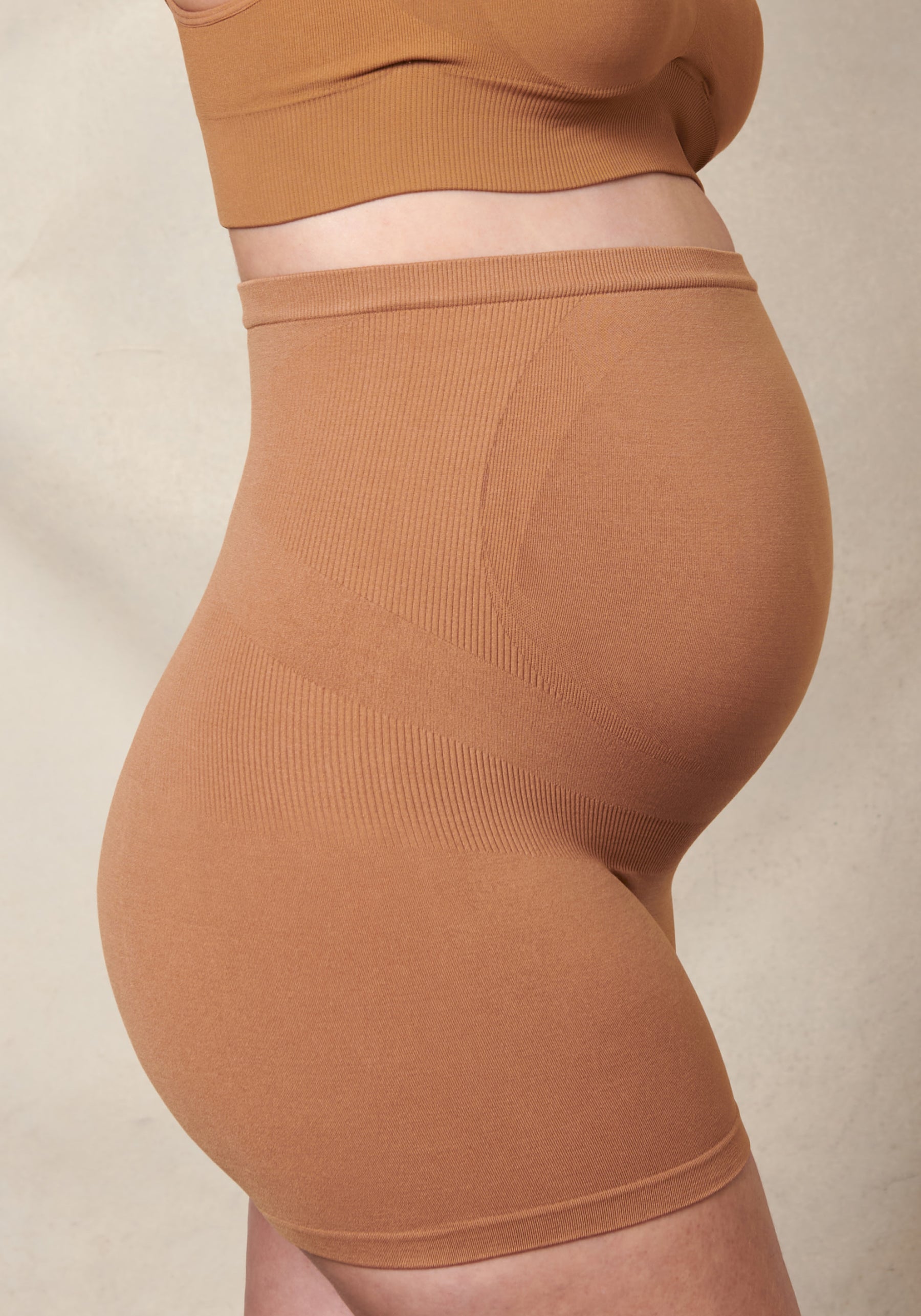SPANX Power Mama Maternity Shorts