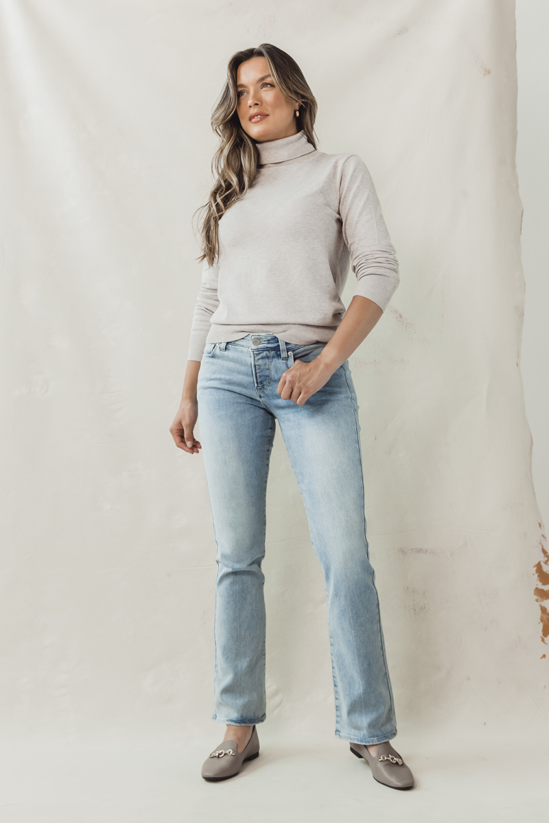 The Unbearable Tragedy of Postpartum Jeans